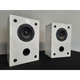 solo-full-range-bookshelf-loudspeaker-2991-1-p.jpg